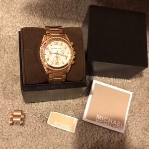 BNWT Auth Michael Kors Rose Gold Diamond Watch